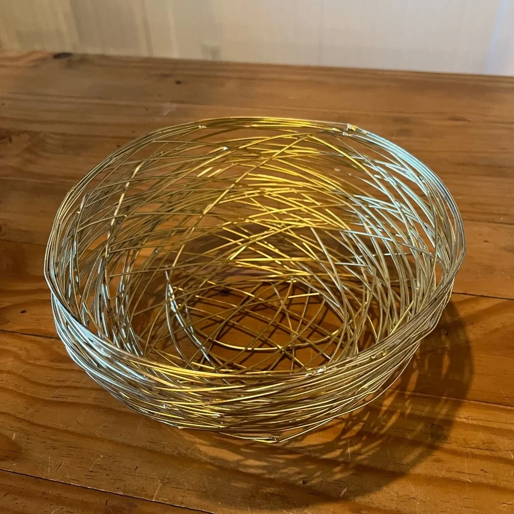 Gold Metal Wire Nest Basket - Picture 3 of 7